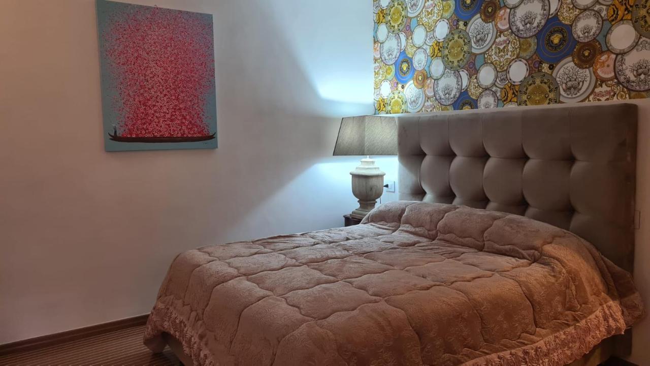 Hybris Campo De' Fiori Apartment Rome Bagian luar foto